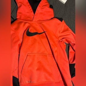 Boys Nike sweatshirt size 6